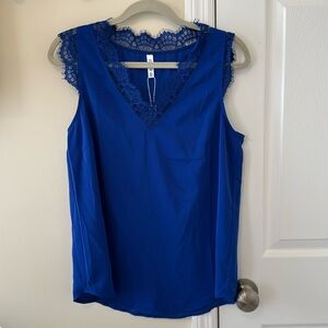 VIIShow Lace Trim Sleeveless Blouse